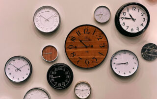 Relojes de pared personalizados - Grupo Iberoa