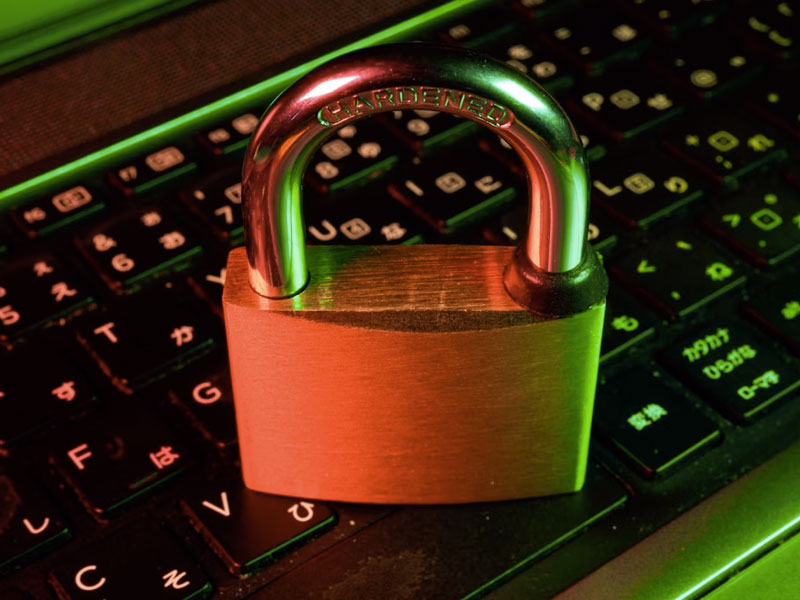 Merchandising para ciberseguridad - Grupo Iberoa